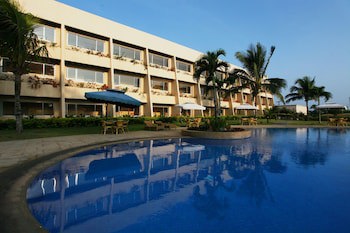 Taal Vista Hotel
