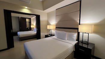 Taal Vista Hotel