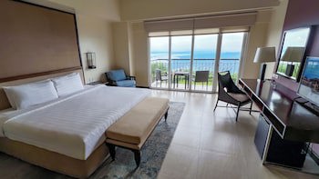 Taal Vista Hotel