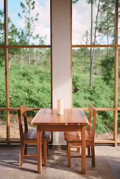 Hidden Valley Wilderness Lodge
