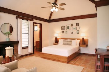Hidden Valley Wilderness Lodge