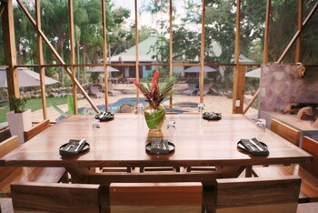 Hidden Valley Wilderness Lodge