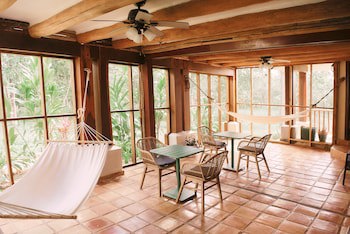 Hidden Valley Wilderness Lodge