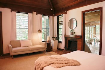 Hidden Valley Wilderness Lodge