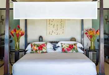 The St. Regis Bora Bora Resort