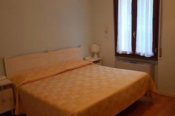 Hotel Touring Wellness & Beauty fotoğrafı
