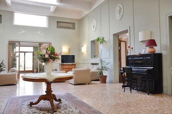 Hotel Touring Wellness & Beauty galeri fotoğrafı