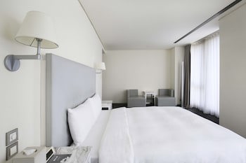 Ambience Hotel Taipei