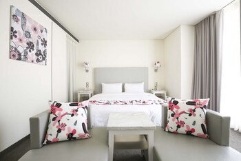Ambience Hotel Taipei