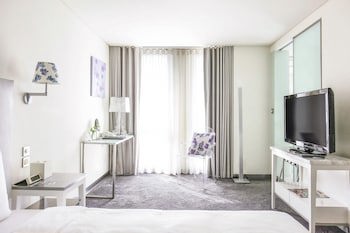 Ambience Hotel Taipei