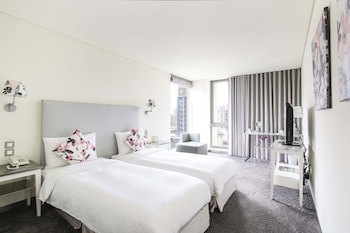 Ambience Hotel Taipei