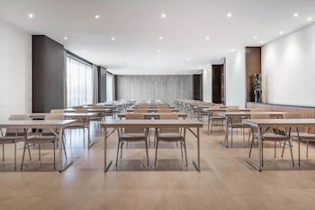 Ac Hotel Alicante By Marriott