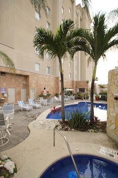 Hampton Inn By Hilton Tampico Aeropuerto