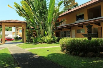 Albrook Inn