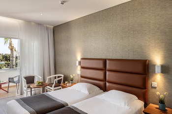 Faros Hotel Ayia Napa galeri fotoğrafı
