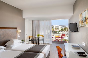 Faros Hotel Ayia Napa galeri fotoğrafı
