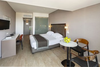 Faros Hotel Ayia Napa galeri fotoğrafı