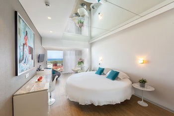 Faros Hotel Ayia Napa galeri fotoğrafı