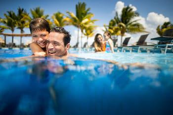 Bluebay Grand Esmeralda All Inclusive