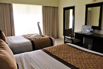 Bluebay Grand Esmeralda All Inclusive