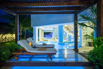 Bluebay Grand Esmeralda All Inclusive