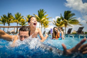 Bluebay Grand Esmeralda All Inclusive