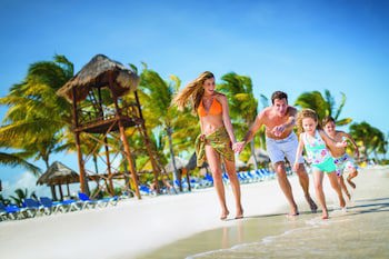 Bluebay Grand Esmeralda All Inclusive