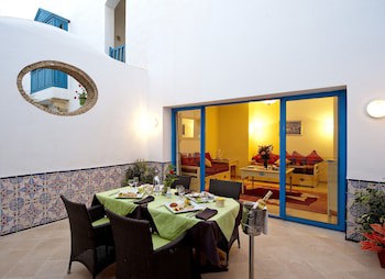 Diar Lemdina