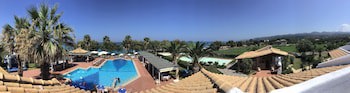 Oasis Hotel Kyparissia