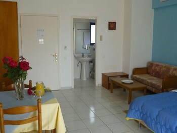 Oasis Hotel Kyparissia galeri fotoğrafı