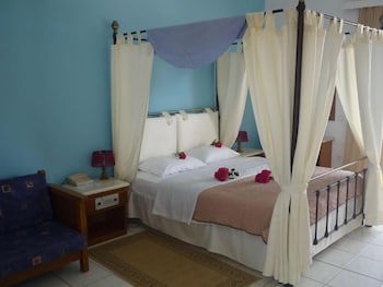 Oasis Hotel Kyparissia galeri fotoğrafı