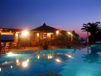 Oasis Hotel Kyparissia galeri fotoğrafı