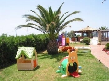 Oasis Hotel Kyparissia galeri fotoğrafı