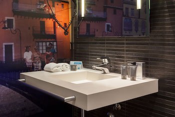 Hotel Palau De Bellavista Girona By Urh