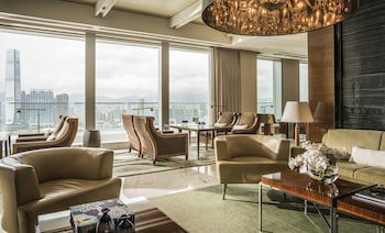 Four Seasons Hotel Hong Kong