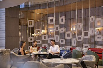 Four Seasons Hotel Hong Kong