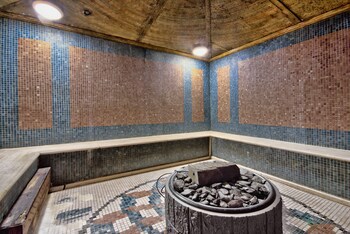 Db Seabank Resort And Spa