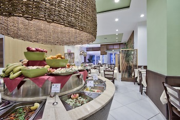 Db Seabank Resort And Spa