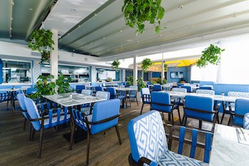Db Seabank Resort And Spa
