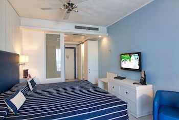 Db Seabank Resort And Spa