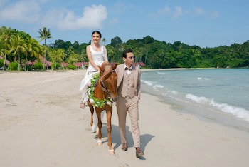 Nirwana Resort Hotel