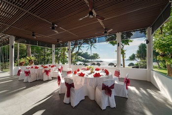 Nirwana Resort Hotel