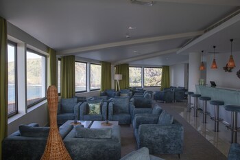 Caloura Hotel Resort