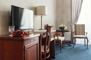 Continental Hotel