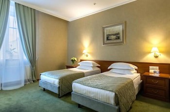 Continental Hotel