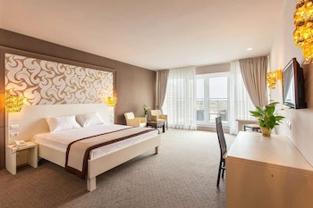 Continental Hotel