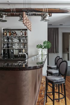 Continental Hotel