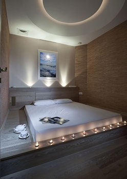 Continental Hotel