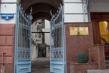 Continental Hotel