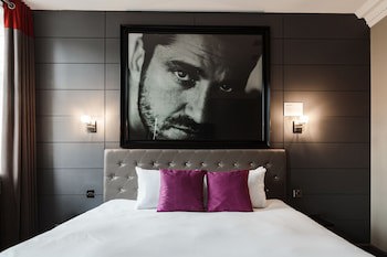 Angel's Share Hotel